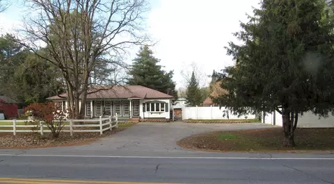 306 Canaan Rd, Skowhegan, ME 04976