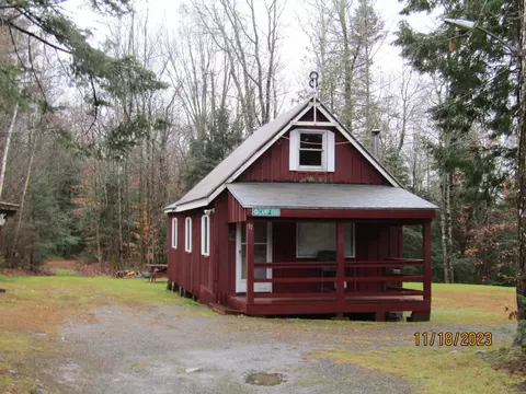 77 Spencer Rd, Brownville, ME 04414