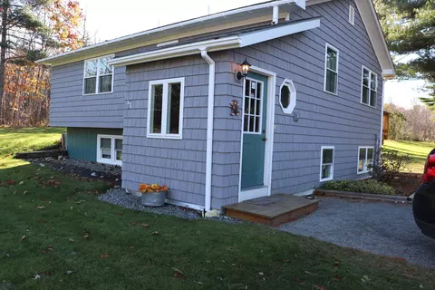 1192 Millvale Rd, Bucksport, ME 04416
