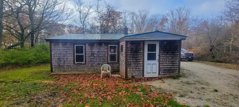 688 Mines Rd, Sedgwick, ME 04676