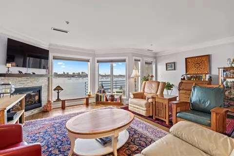 215 High St #106, South Portland, ME 04106