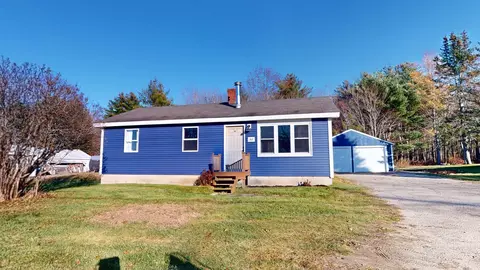 362 Middle Rd, Sabattus, ME 04280