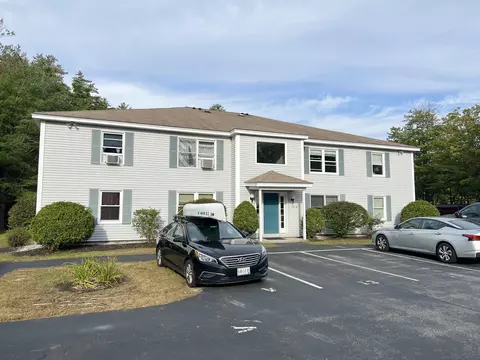 34 Ocean Park Rd #16, Saco, ME 04072
