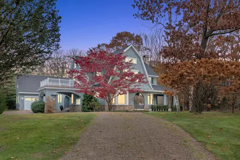 10 Old Fort Ave, Kennebunkport, ME 04046