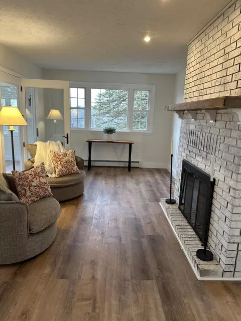 692 Brighton Hill Road Rd, Minot, ME 04258