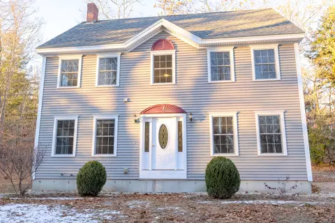 15 Linda Ln, Sebago, ME 04029
