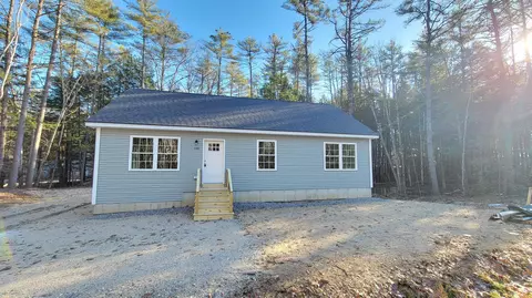 184 Grandview Rd, Limerick, ME 04048