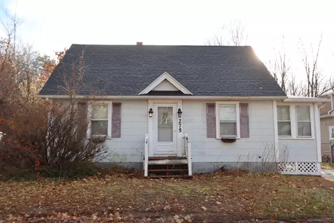 275 Webber Ave, Lewiston, ME 04240