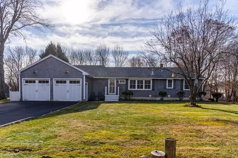 177 Long Sands Rd, York, ME 03909