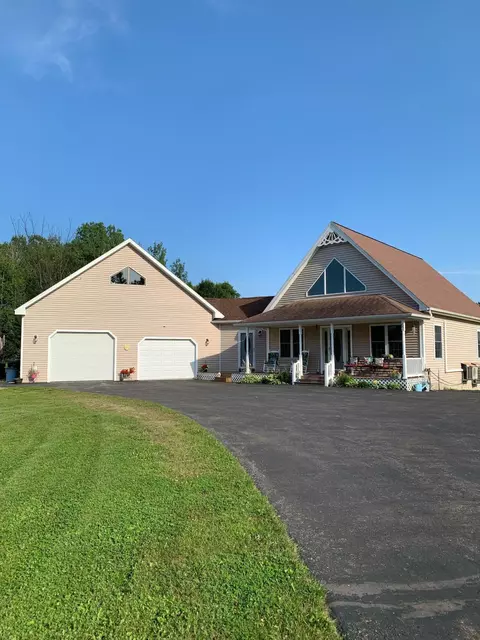 62 Perry Dr, Easton, ME 04740