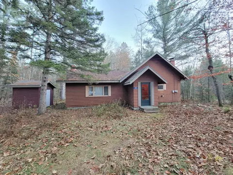 1013 Spring Farm Rd, Carrabassett Valley, ME 04947