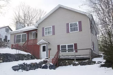 30 Pleasant St, Millinocket, ME 04462 photo 1