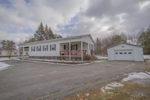 937 Main St, Wilton, ME 04294