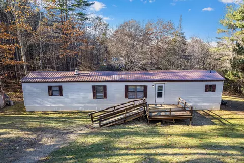 15 Brown Rd, Wiscasset, ME 04578