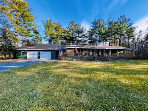 104 Davis Rd, Fairfield, ME 04937