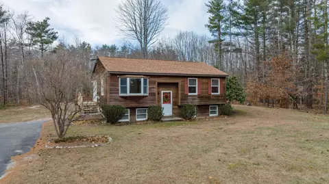 9 Deerfield Cir, Standish, ME 04084