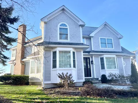 54 Great Hill Rd, Kennebunk, ME 04043
