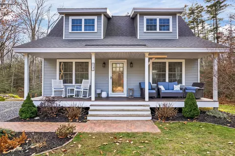 17 Batchelder Rd, Ogunquit, ME 03907