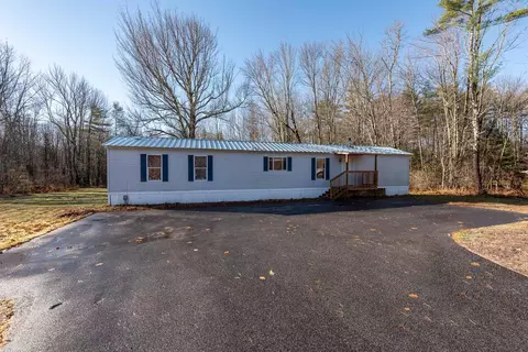 137 Old Orchard Rd, Buxton, ME 04093