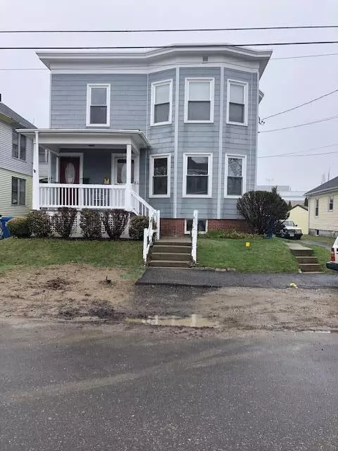 42-44 Powsland St, Portland, ME 04102