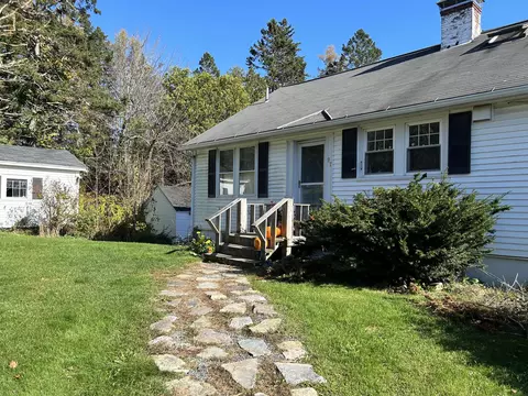 97 Ellsworth Rd, Blue Hill, ME 04614