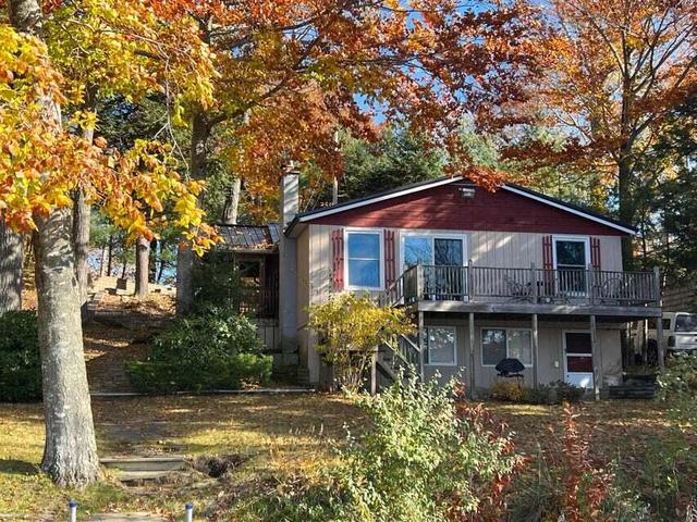 71 Maple Ridge Dr, Monmouth, ME 04259