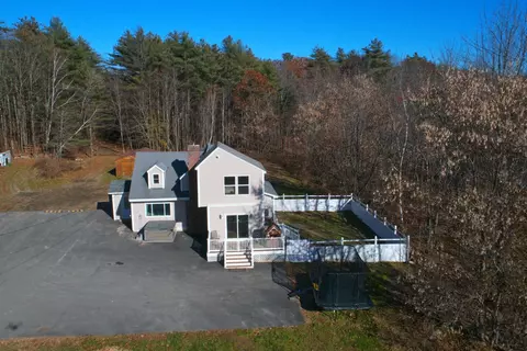 590 Webster St, Lewiston, ME 04240