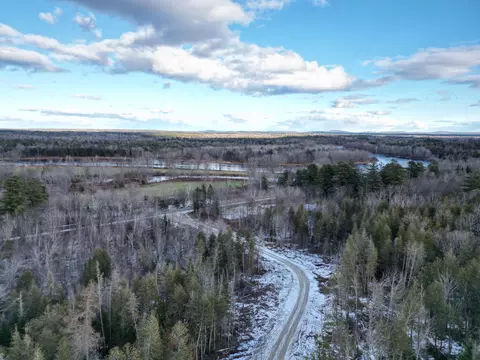 20 River Rd, Maxfield, ME 04448