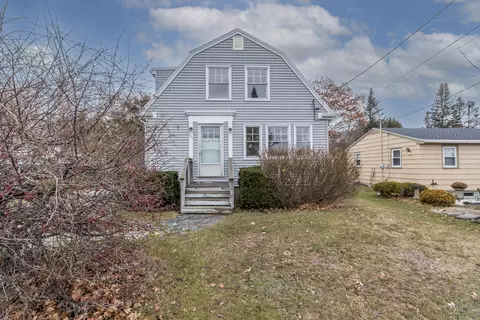 731 Sawyer St, South Portland, ME 04106