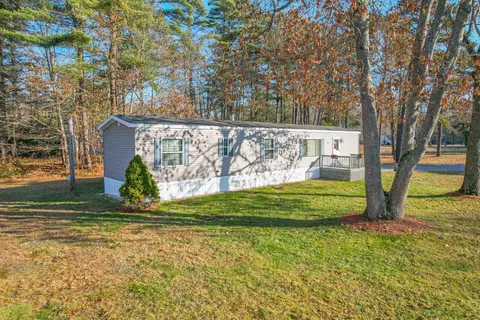 10 Amos Way, Brunswick, ME 04011