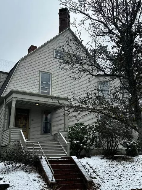 44 Bowdoin St, Portland, ME 04102
