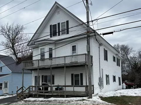 28 Exchange St, Ashland, ME 04732