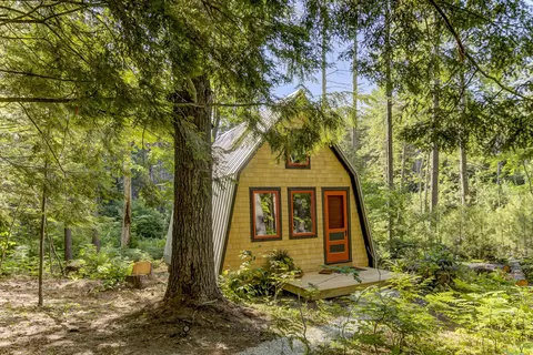 184 Libby Rd, Newfield, ME 04095