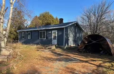 28 Nokomis Way, Newport, ME 04953
