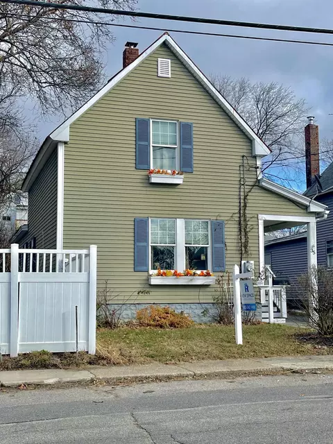 35 North Ave, Sanford, ME 04073