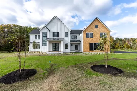1 Cordelia Way, Falmouth, ME 04105