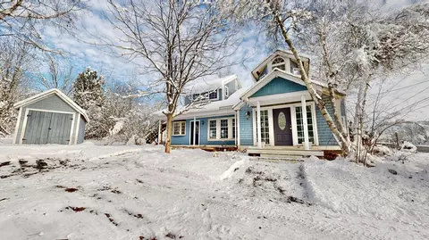 549 Federal Rd, Livermore, ME 04253