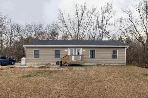 71 Sebago Rd, Hiram, ME 04041