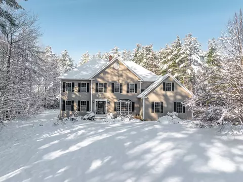 109 Town Farm Rd, Hampden, ME 04444