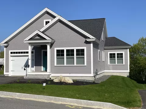 43 Beech St #43, Hallowell, ME 04347