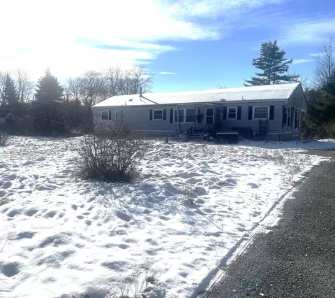 37 Webster Rd, Freeport, ME 04032