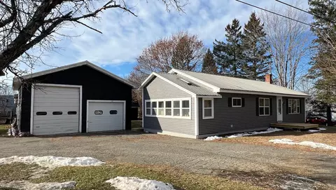 6 Ridge Rd, Corinth, ME 04427 photo 1