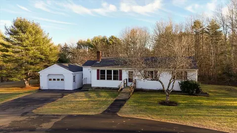 163 Highland Rd, Warren, ME 04864