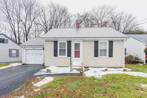 14 Hillside Ave, Waterville, ME 04901
