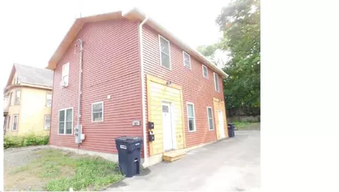 107 Center St, Bangor, ME 04401