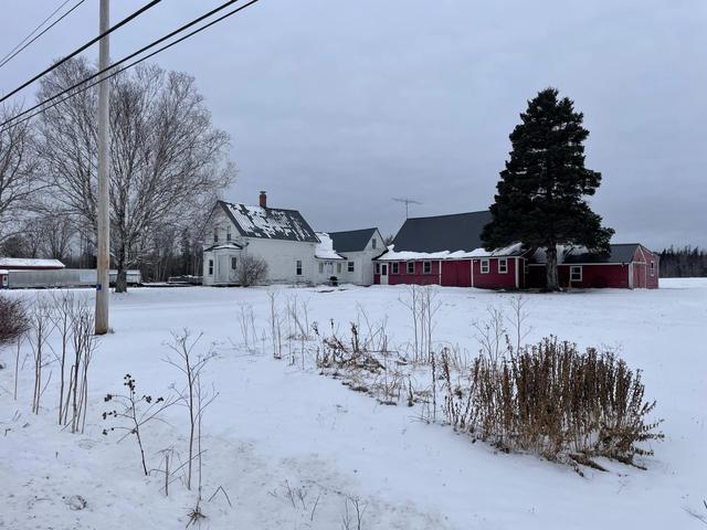 701 Ludlow Rd, Ludlow, ME 04730