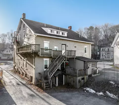 179 181 Court St, Bangor, ME 04401