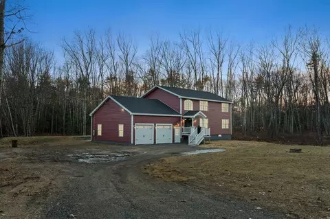 975 Meetinghouse Rd, Wells, ME 04090
