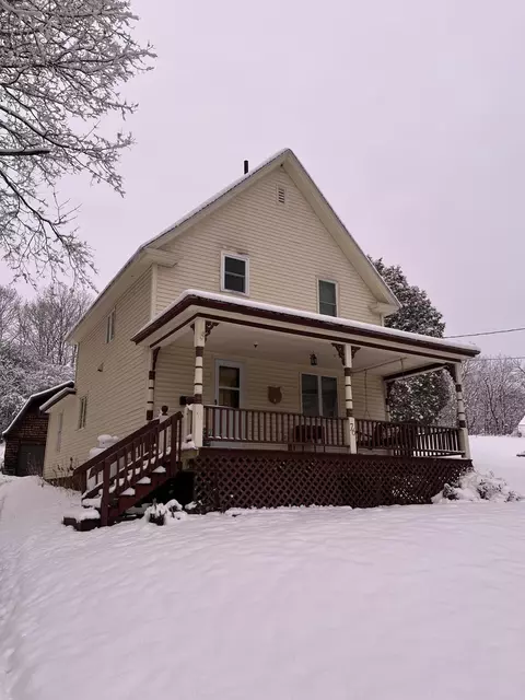 76 Mill St, Brewer, ME 04412