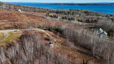 160 Pound Hill Rd, Northport, ME 04849